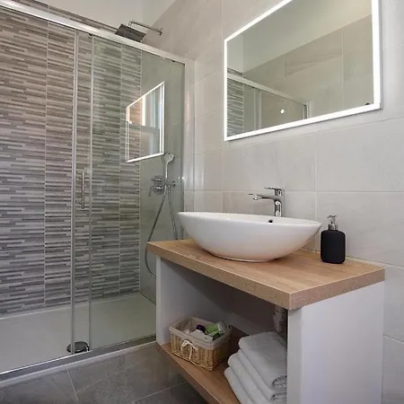 Πανσιόν Sophia 3*