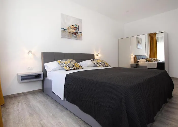 Gostinjska kuća Sophia 3*